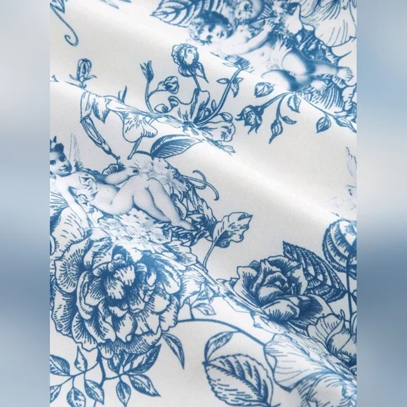 Elegant Blue Floral Dress - Picture 4 of 4